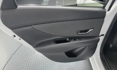 Hyundai Avante 2021, 62547 км, за 11750.03 USD - фото 25