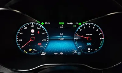 Mercedes-Benz GLC-Class 2021, 96864 км, за 57819.46 USD - фото 8