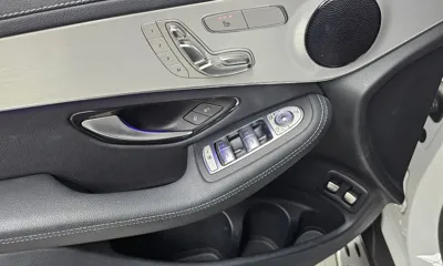Mercedes-Benz GLC-Class 2021, 96864 км, за 57819.46 USD - фото 28
