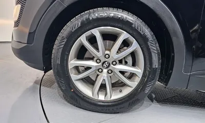 Hyundai Santafe 2013, 128905 км, за 5219.69 USD