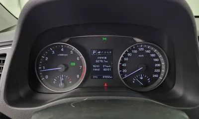 Hyundai Avante 2018, 81552 км, за 4160.44 USD - фото 8