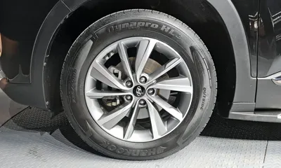 Hyundai Santafe 2020, 125250 км, за 11329 USD