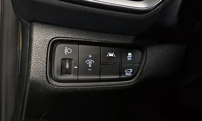 Hyundai Santafe 2020, 125250 км, за 11329 USD - фото 14