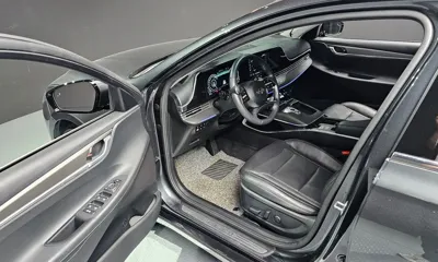 Hyundai Grandeur 2023, 53631 км, за 18051.73 USD - фото 11