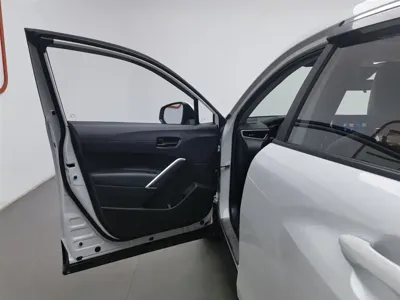 Toyota Frontlander 2022, 45400 км, за 9681.98 USD - фото 8
