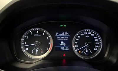 Hyundai Grandeur 2018, 112248 км, за 8131.68 USD - фото 8
