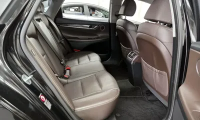 Hyundai Grandeur 2018, 112248 км, за 8131.68 USD - фото 11