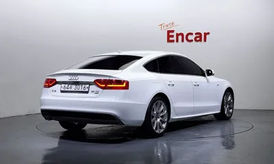 Audi A5 2015, 102708 км, за 6615.89 USD