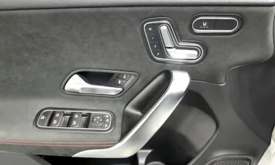 Mercedes-Benz A-Class 2021, 82081 км, за 24395.03 USD - фото 27