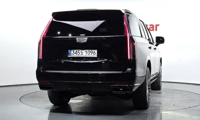 Cadillac Escalade 2023, 42714 км, за 68372.7 USD
