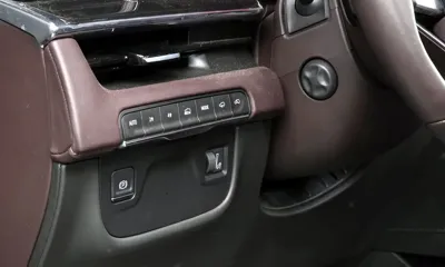 Cadillac Escalade 2023, 42714 км, за 68372.7 USD - фото 15