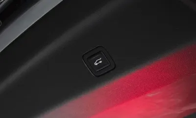 Cadillac Escalade 2023, 42714 км, за 68372.7 USD - фото 20