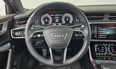 Audi A6 2020, 77238 км, за 18827.37 USD - фото 16