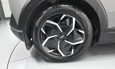 Hyundai Ioniq5 2022, 198107 км, за 12555.31 USD