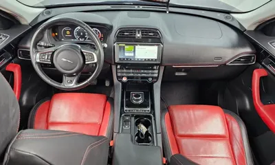 Jaguar F-Pace 2017, 88050 км, за 9184.01 USD - фото 7