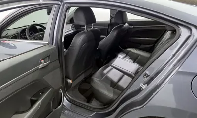 Hyundai Avante 2017, 133433 км, за 5054.48 USD - фото 11