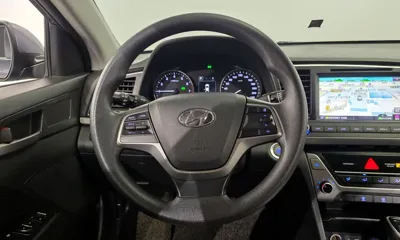 Hyundai Avante 2017, 133433 км, за 5054.48 USD - фото 13