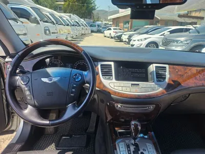 Hyundai Genesis 2008, 116309 км, за 2560.06 USD - фото 7