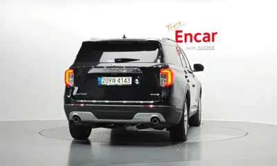 Ford Explorer 2021, 30543 км, за 23172.17 USD