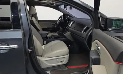 Kia Canival 2017, 41222 км, за 10401.09 USD - фото 11