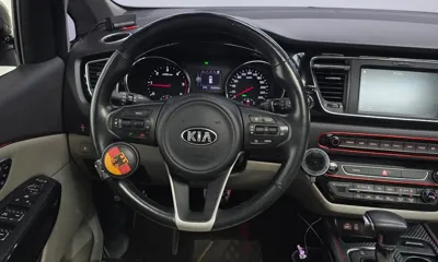 Kia Canival 2017, 41222 км, за 10401.09 USD - фото 13