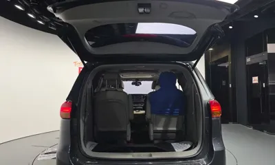 Kia Canival 2017, 41222 км, за 10401.09 USD - фото 20
