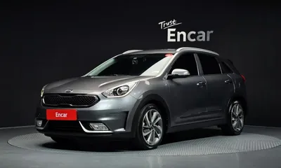 Kia Niro · 2017 год