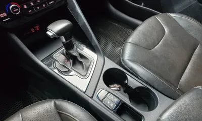 Kia Niro 2017, 101239 км, за 7877.12 USD - фото 9