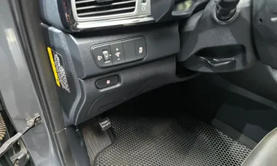 Kia Niro 2017, 101239 км, за 7877.12 USD - фото 19