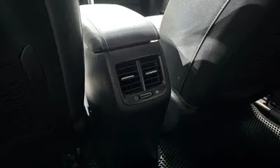Kia Niro 2017, 101239 км, за 7877.12 USD - фото 31