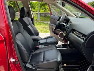 Mitsubishi Outlander 2020, 100000 км, за 11492.72 USD - фото 9