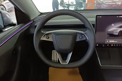 Tesla Model Y 2025, 26800 км, за 41487 USD - фото 13