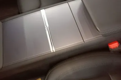 Tesla Model Y 2025, 26800 км, за 41487 USD - фото 23