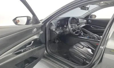 Hyundai Avante 2021, 156155 км, за 6384.37 USD - фото 10