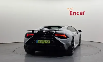 Lamborghini Huracan 2023, 12600 км, за 211726.5 USD