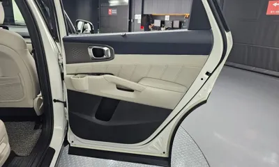 Kia Sorento 2023, 60209 км, за 21990.29 USD - фото 25