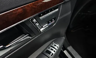 Mercedes-Benz S-Class 2007, 62969 км, за 5939.87 USD - фото 17
