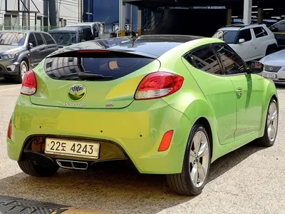 Hyundai Veloster 2012, 143493 км, за 1903.64 USD