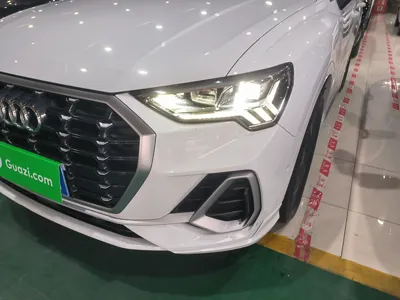 Audi Q3 2021, 52600 км, за 22122 USD - фото 2