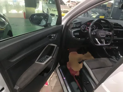 Audi Q3 2021, 52600 км, за 22122 USD - фото 21