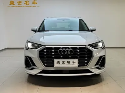 Audi Q3 2022, 26000 км, за 25573.37 USD