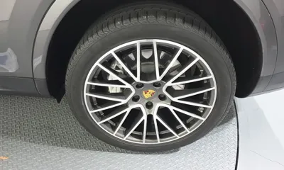 Porsche Cayenne 2020, 112587 км, за 41289.22 USD