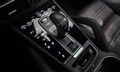 Porsche Cayenne 2020, 112587 км, за 41289.22 USD - фото 9