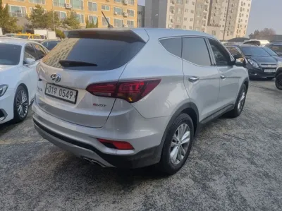 Hyundai Santafe 2016, 213209 км, за 5213.08 USD