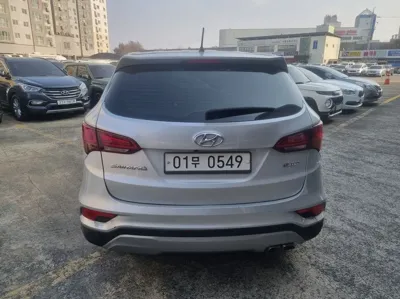 Hyundai Santafe 2016, 213209 км, за 5213.08 USD