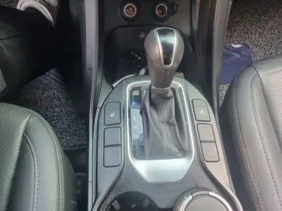 Hyundai Santafe 2016, 213209 км, за 5213.08 USD - фото 9