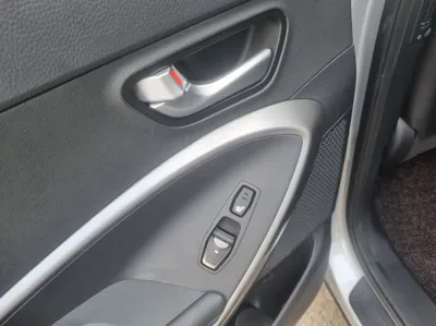 Hyundai Santafe 2016, 213209 км, за 5213.08 USD - фото 16