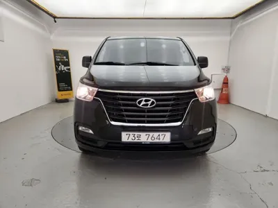 Hyundai Starex 2019, 70623 км, за 14113.17 USD