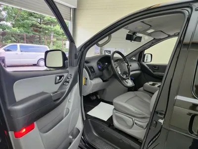 Hyundai Starex 2019, 70623 км, за 14113.17 USD - фото 10