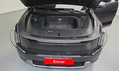 Kia EV9 2024, 53931 км, за 39331.07 USD - фото 6